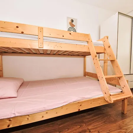 Holiday Marko Holiday home Sukosan